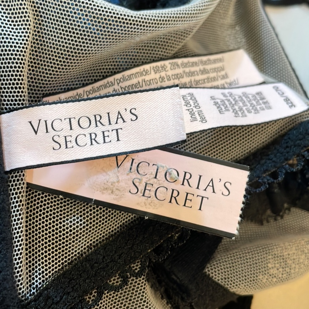 VICTORIAS SECRET BRALETTE - Picture 5 of 6